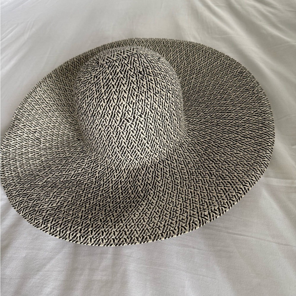 JCrew 100% straw summer vacation hat